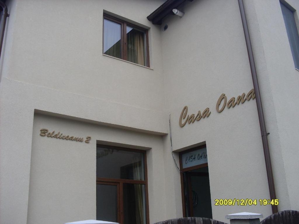 Casa Oana Hotel Jászvásár Kültér fotó