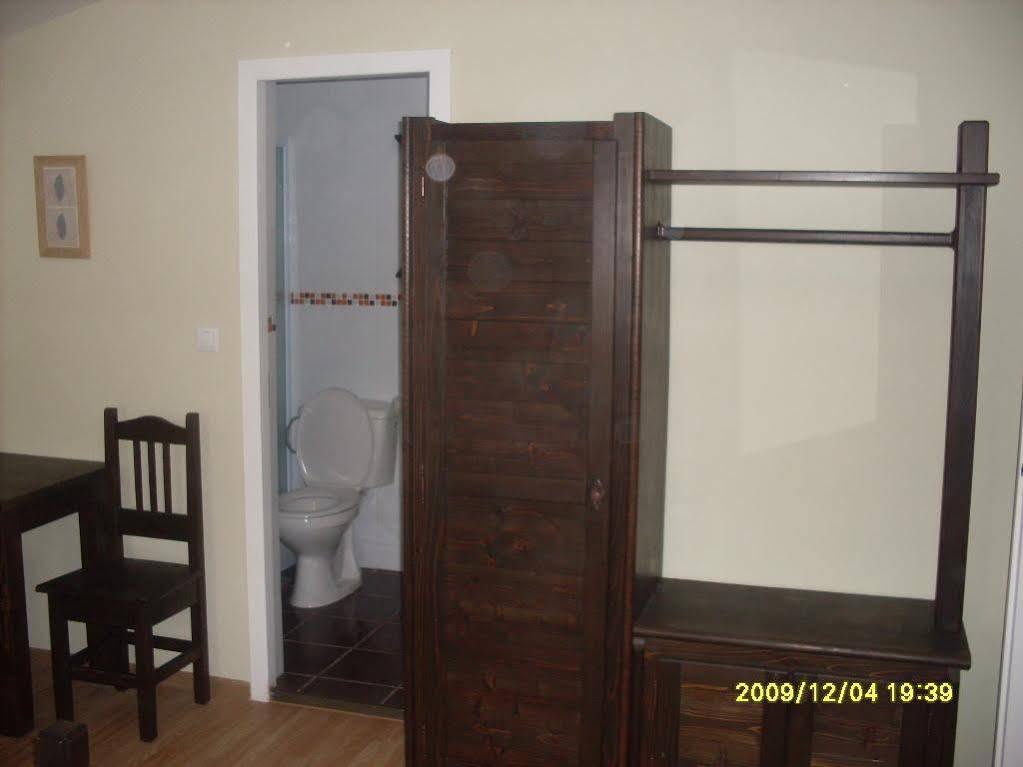 Casa Oana Hotel Jászvásár Kültér fotó