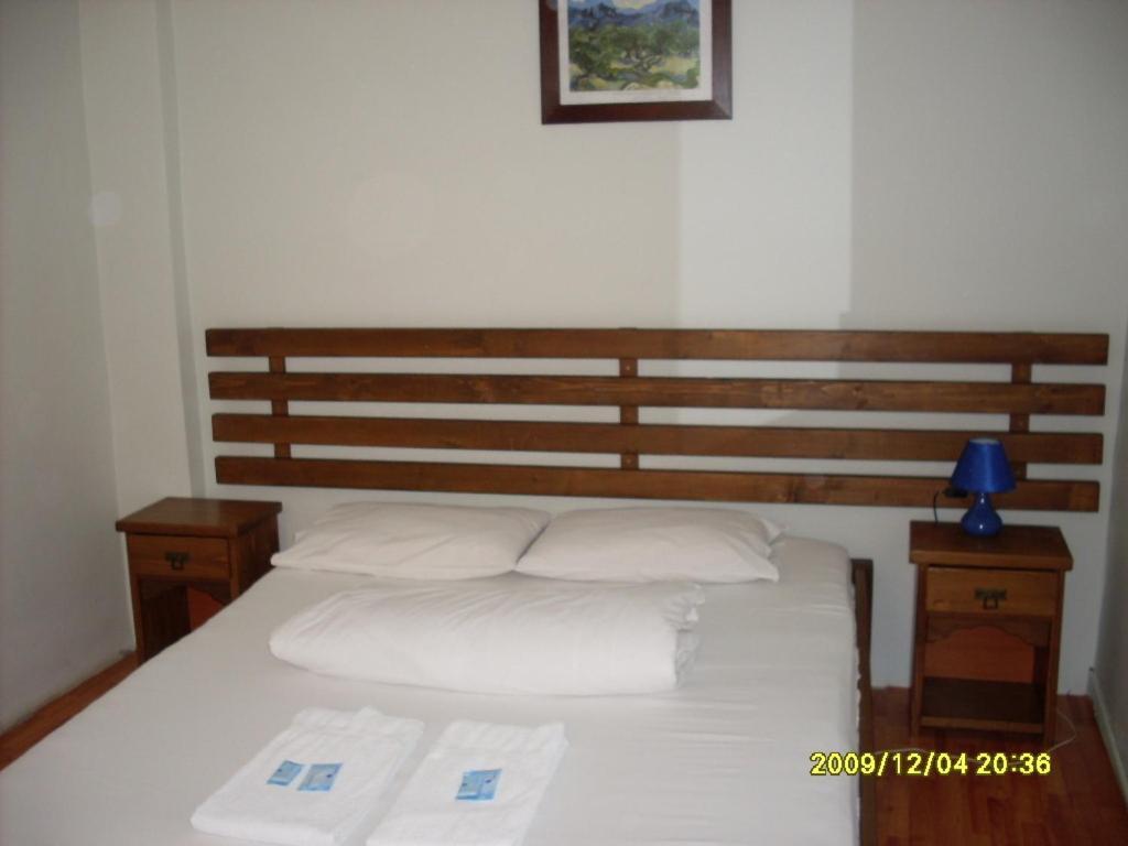 Casa Oana Hotel Jászvásár Kültér fotó